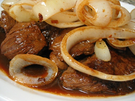 Picture of Filipino beefsteak.